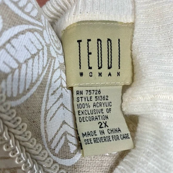 Teddi Woman Ivory Sweater with Blue Heart Embroidery – Size 2X - Picture 2 of 9
